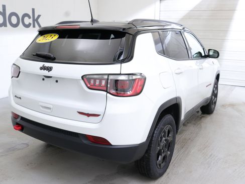 Used 2023 Jeep Compass Trailhawk image 8