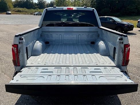 Used 2024 Ford F150 XLT w/ Mobile Office Package image 36
