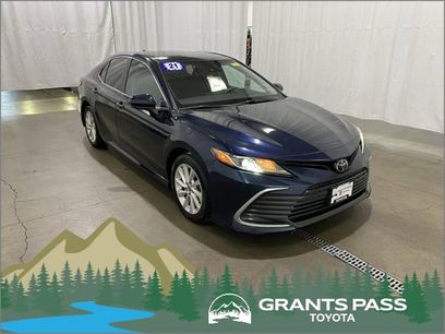 Used 2021 Toyota Camry LE w/ Carpet Mat Package (TMS)