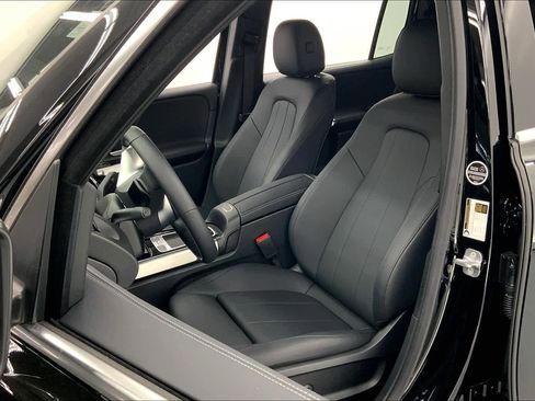 Certified 2024 Mercedes-Benz GLB 250 image 18