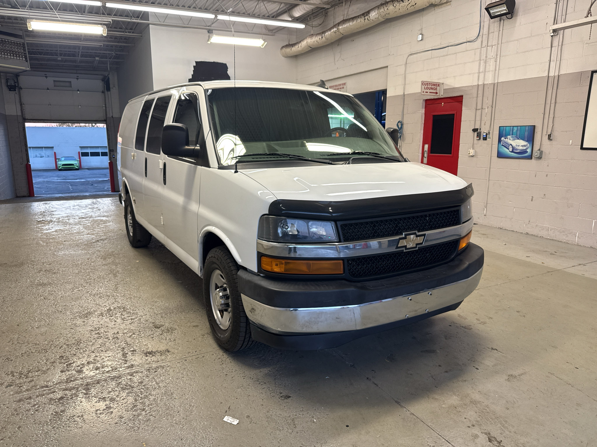 Used 2019 Chevrolet Express 2500 w/ Enhanced Convenience Package RWD image 1