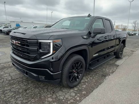 Used 2025 GMC Sierra 1500 Elevation AWD/4WD image 4