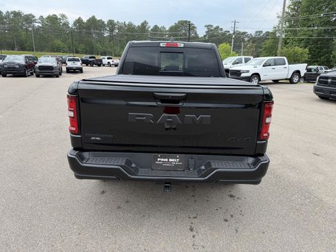 New 2026 RAM 1500 Big Horn AWD/4WD image 5