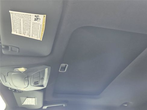 Used 2017 Ford Focus ST w/ Equipment Group 401A FWD image 24