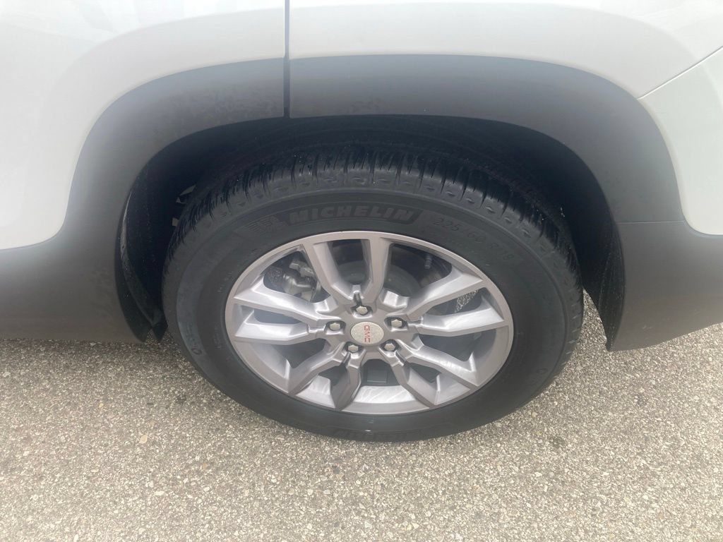 Certified 2023 GMC Terrain SLT w/ Infotainment Package II FWD image 9