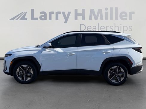 Used 2025 Hyundai Tucson SEL AWD/4WD image 2
