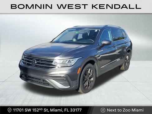 Used 2022 Volkswagen Tiguan SE image 3