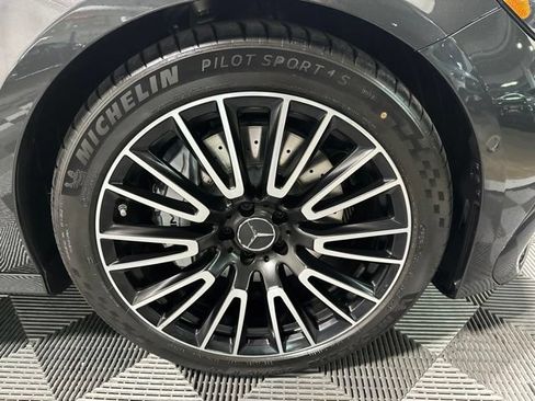 Used 2026 Mercedes-Benz E 53 AMG e 4MATIC Sedan image 34