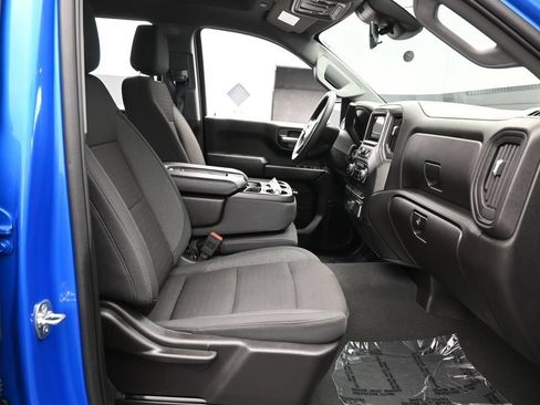 Used 2025 Chevrolet Silverado 1500 Custom w/ Turbomax Blackout Package RWD image 45