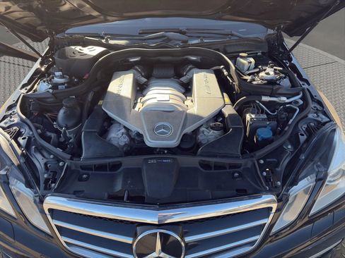 Used 2010 Mercedes-Benz E 63 AMG Sedan image 37