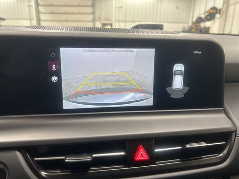 New 2026 Kia Seltos SX image 19