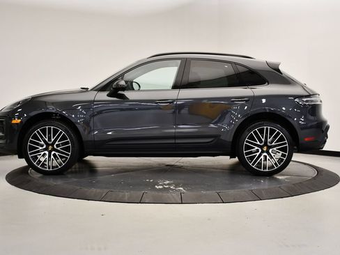 Used 2026 Porsche Macan AWD/4WD image 2