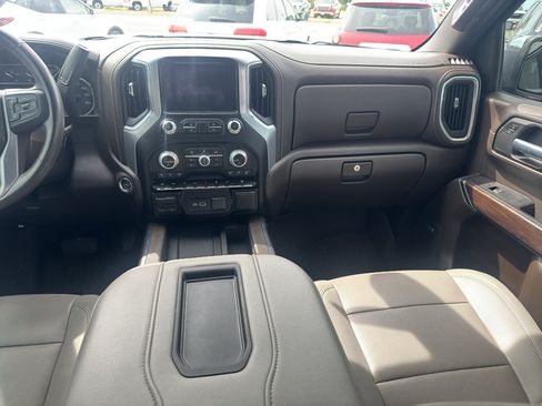 Used 2021 GMC Sierra 1500 SLT w/ SLT Convenience Package AWD/4WD image 21