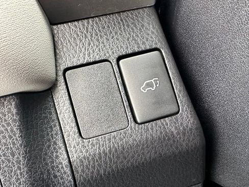 Used 2017 Toyota RAV4 Limited w/ All Weather Liner Package AWD/4WD image 21