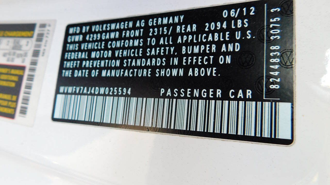 Used 2013 Volkswagen GTI 2-Door FWD image 38