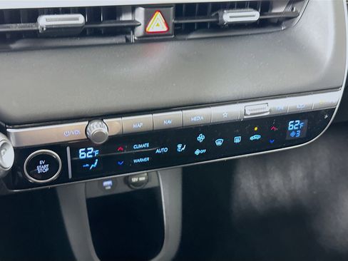 Used 2024 Hyundai Ioniq 5 SEL RWD image 23