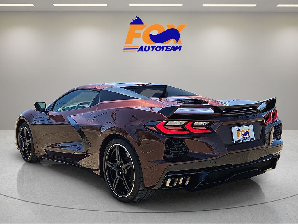 Used 2022 Chevrolet Corvette Stingray Premium Conv w/ Z51 Performance Package RWD image 3
