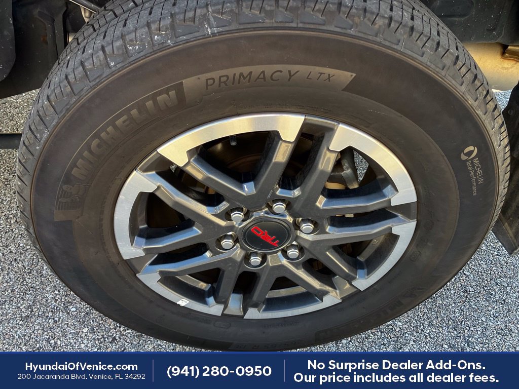 Used 2024 Toyota Tacoma TRD Sport AWD/4WD image 10