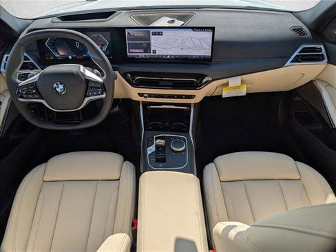 Used 2026 BMW 330i Sedan w/ Premium Package image 15