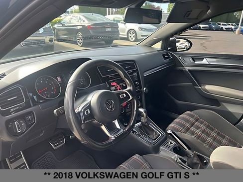 Used 2018 Volkswagen GTI S FWD image 19
