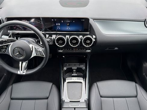 New 2026 Mercedes-Benz GLA 250 image 12