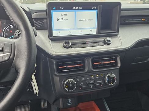 Certified 2022 Ford Maverick XLT w/ Equipment Group 300A Standard image 9