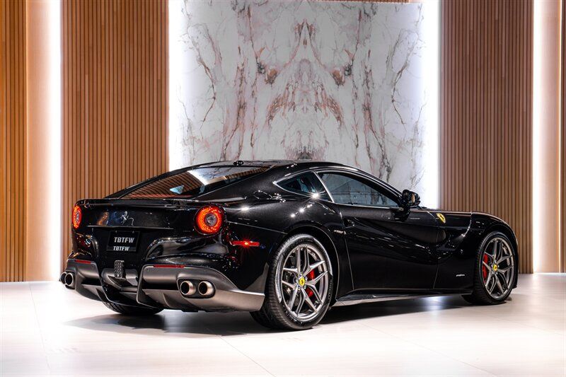 Used 2017 Ferrari F12 Berlinetta RWD image 3