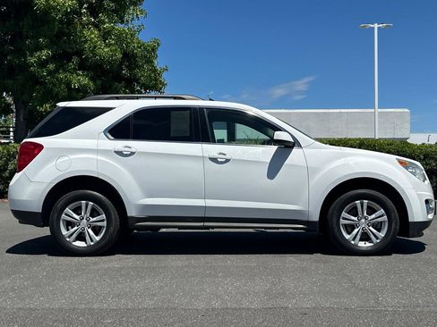 Used 2013 Chevrolet Equinox LT AWD/4WD image 3