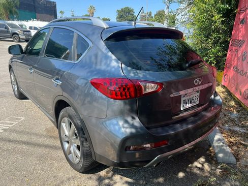 Used 2017 INFINITI QX50 2WD w/ Premium Plus Package image 6