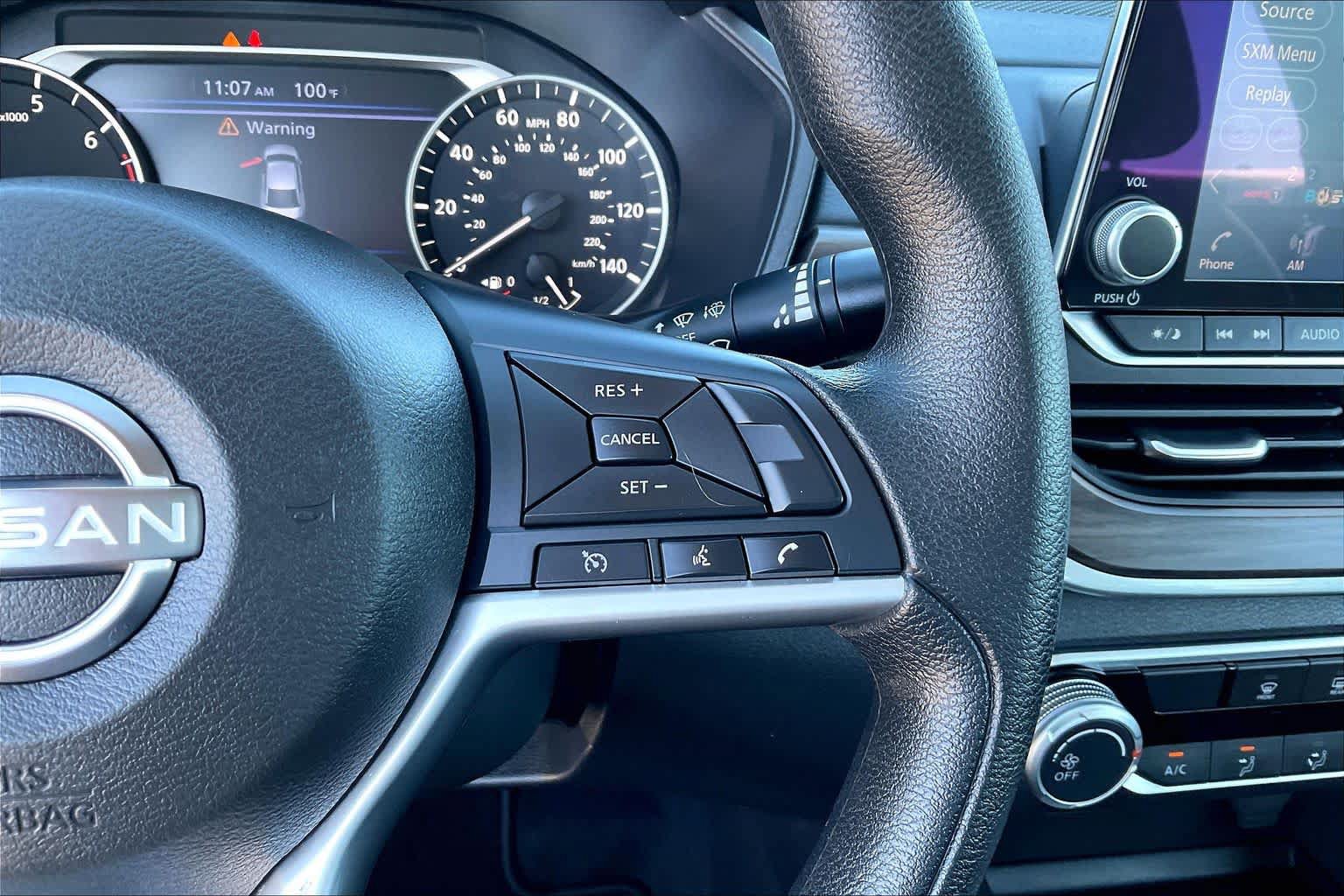 Used 2025 Nissan Altima 2.5 SV FWD image 23
