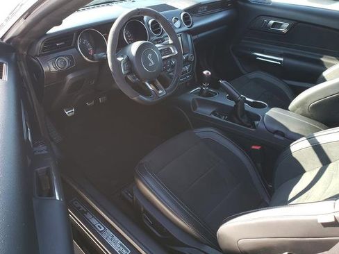 Used 2016 Ford Mustang Shelby GT350 w/ Technology Package image 12