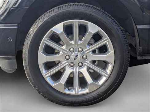 Used 2022 Ford F150 Limited image 25