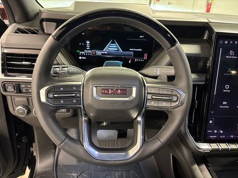 New 2026 GMC Yukon Elevation RWD image 34
