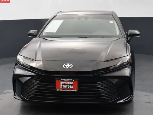 Used 2025 Toyota Camry LE FWD image 7