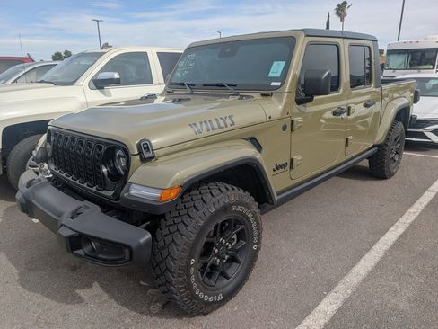 Used 2025 Jeep Gladiator Sport AWD/4WD image 1