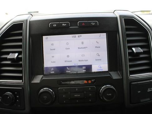 Used 2021 Ford F250 XLT w/ XLT Premium Package AWD/4WD image 14