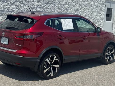 Used 2022 Nissan Rogue Sport SL w/ Premium Package AWD/4WD image 3