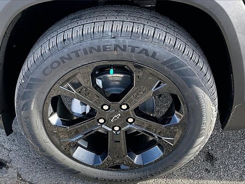 New 2026 Chevrolet Equinox LT w/ Midnight Edition image 12