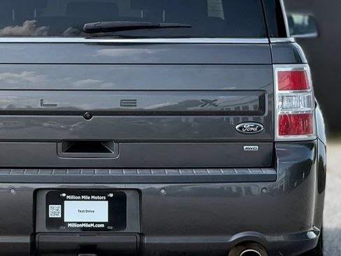 Used 2017 Ford Flex SEL w/ Equipment Group 202A AWD/4WD image 14