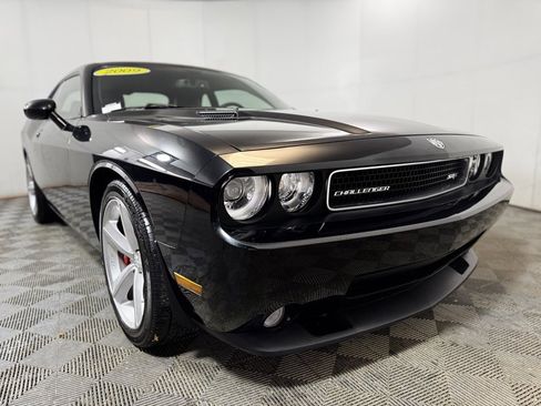 Used 2009 Dodge Challenger SRT8 w/ SRT Option Group II image 7