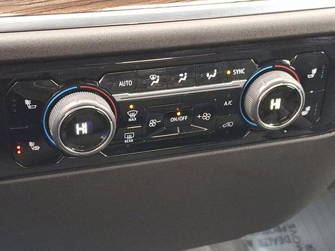 Used 2022 Chevrolet Silverado 1500 RST image 15