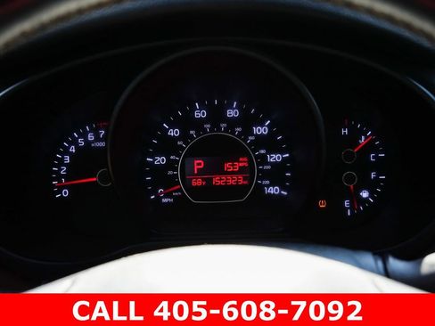 Used 2016 Kia Soul + w/ Designer's Package FWD image 23