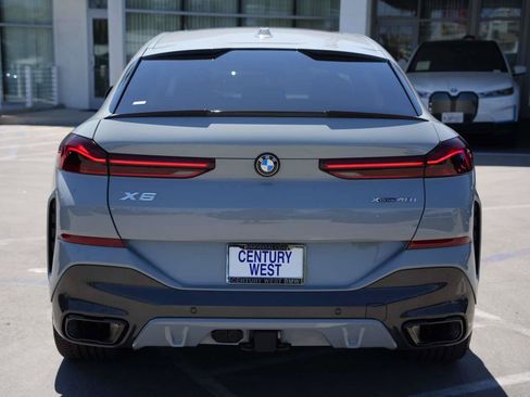 Used 2025 BMW X6 xDrive40i w/ Premium Package AWD/4WD image 4