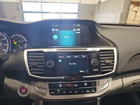 Used 2015 Honda Accord EX-L image 13