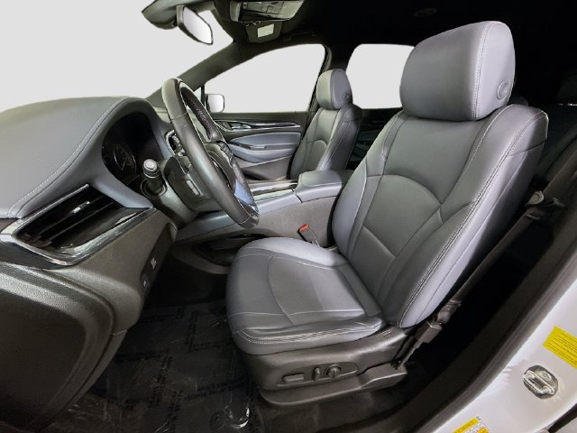Used 2023 Buick Enclave Essence FWD image 20