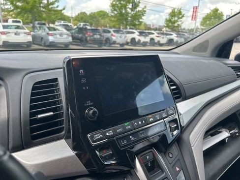 Used 2022 Honda Odyssey EX-L image 6