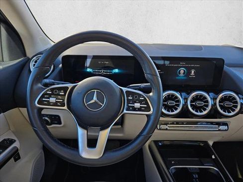 Certified 2022 Mercedes-Benz GLA 250 image 15