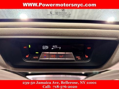 Used 2022 BMW X7 xDrive40i w/ Premium Package image 36