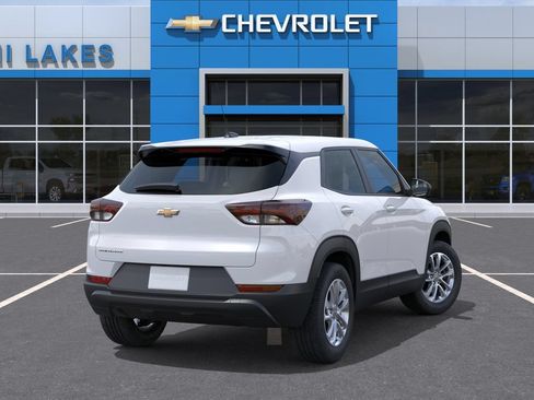 New 2026 Chevrolet TrailBlazer LS FWD image 4