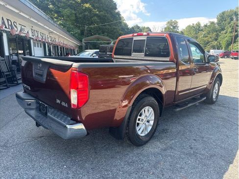 Used 2016 Nissan Frontier SV AWD/4WD image 6